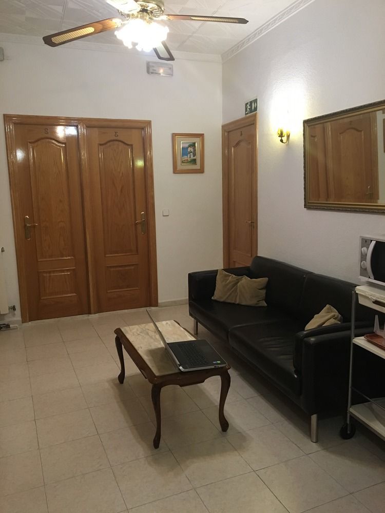 Hostal Lido Madrid Kültér fotó